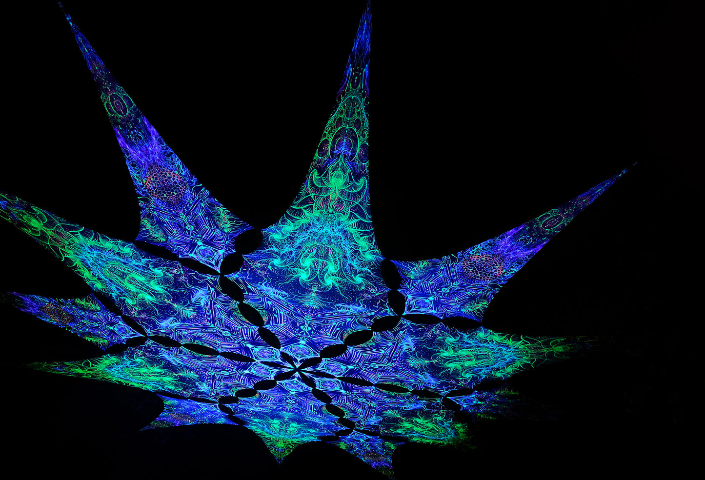 Universe Mind Canopy UV-Active Blacklight