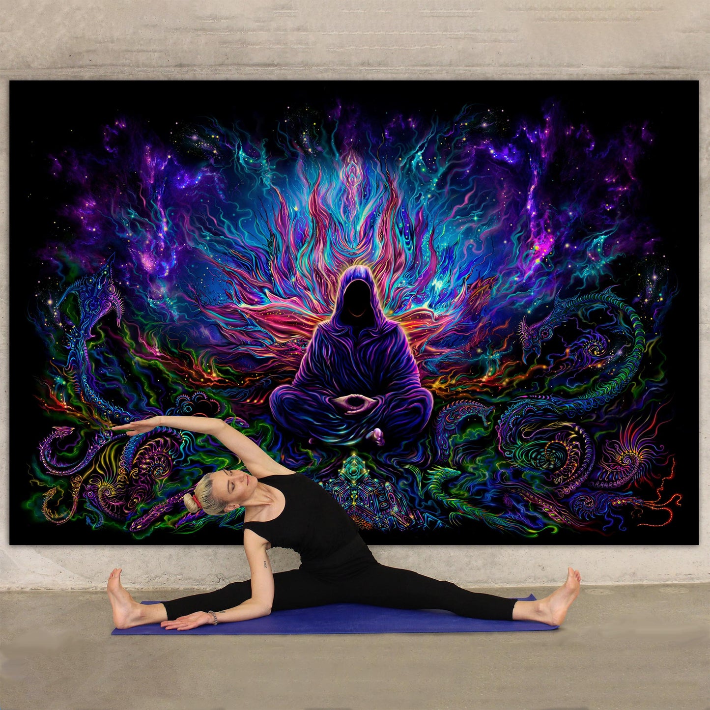 Vipassana - Psy backdrop UV blacklight active - Artrama