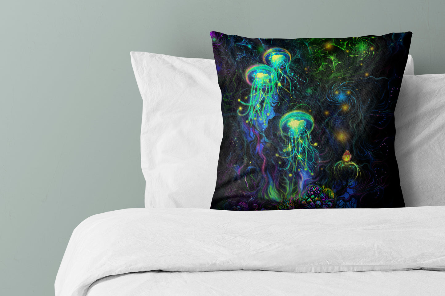 Jellyfish pillowcase uv blacklight active (Copy) (Copy)
