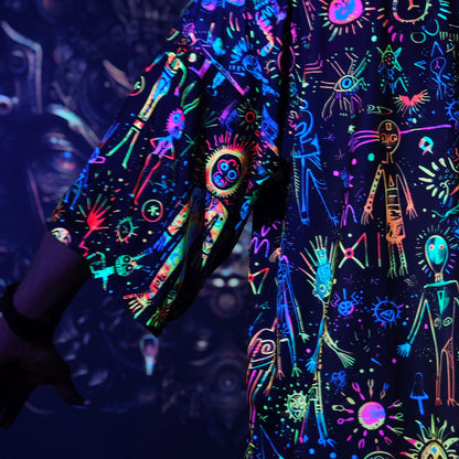 Shamanic Street Art Oversize T-shirt UV active Blacklight