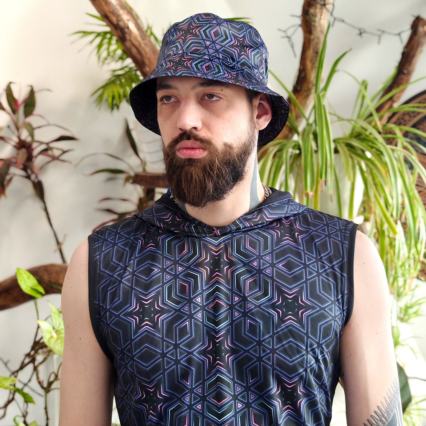 Sacred Geometry - Set Consisting of a Panama Hat and Sleeveless T-shirt UV Reactive (Copy)