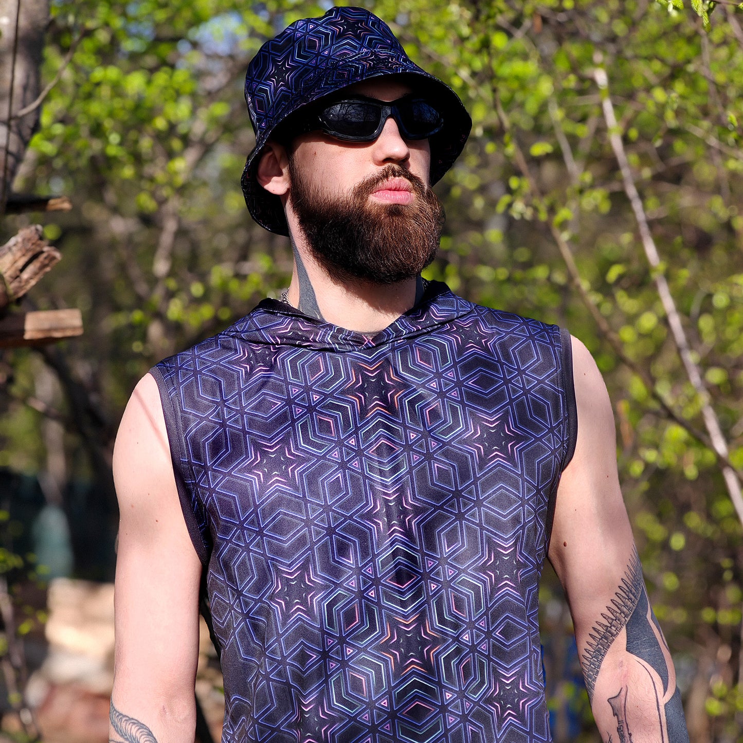 Sacred Geometry - Set Consisting of a Panama Hat and Sleeveless T-shirt UV Reactive (Copy)