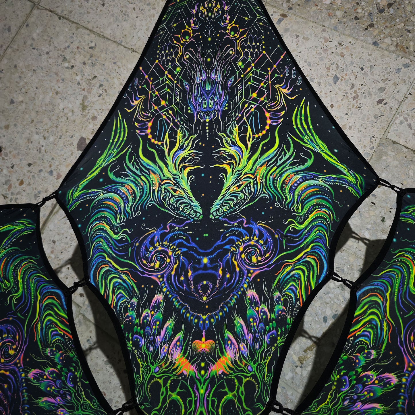 Lizard Canopy UV Active Blacklight Decor