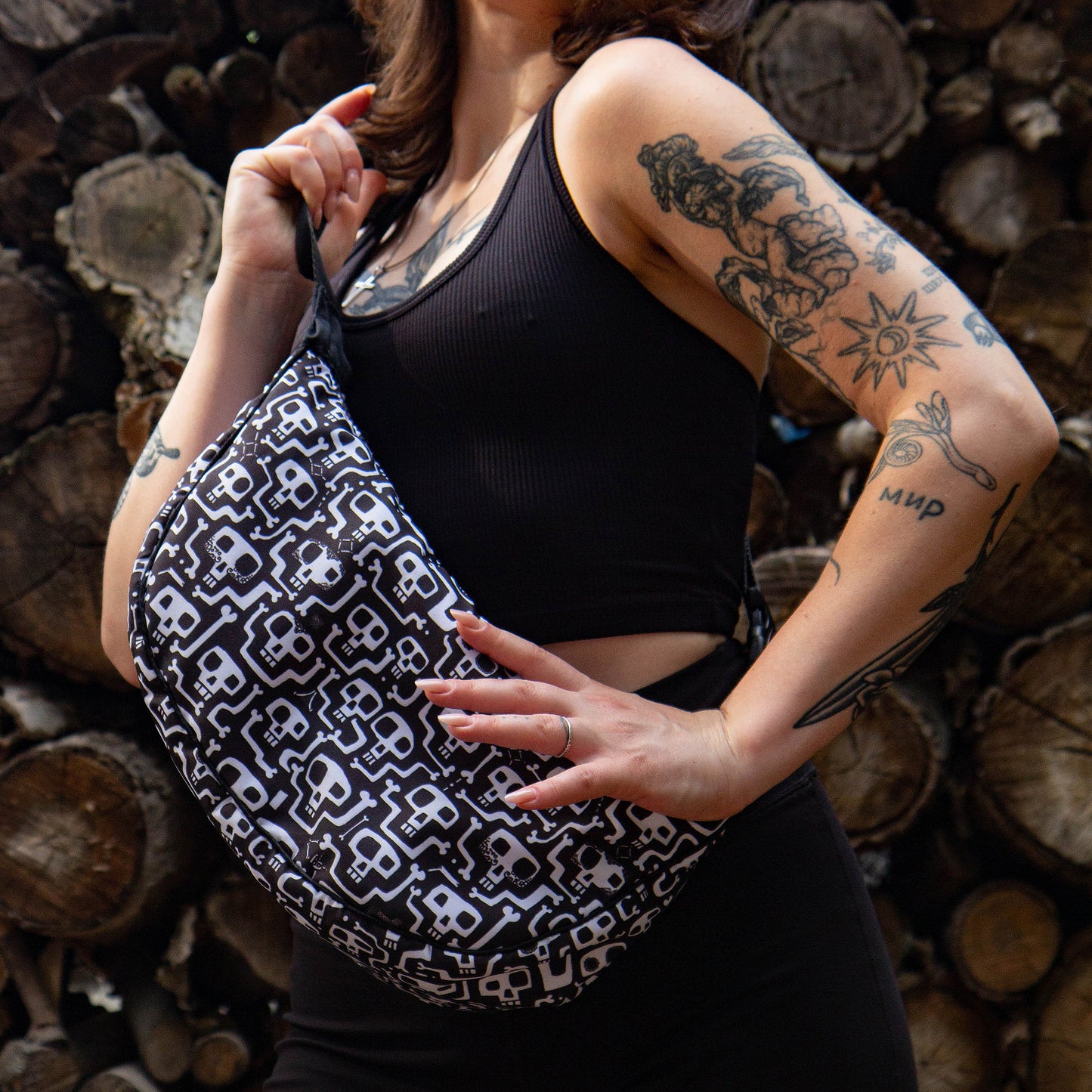 UV active bag Skull Pattern