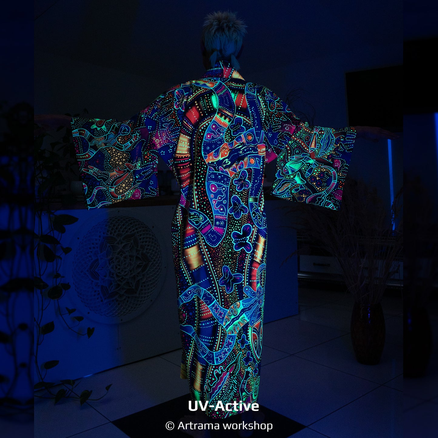 Blacklight Kimono Australia, Rave Dress, Festival Tunic, Trippy Wear (Unisex)