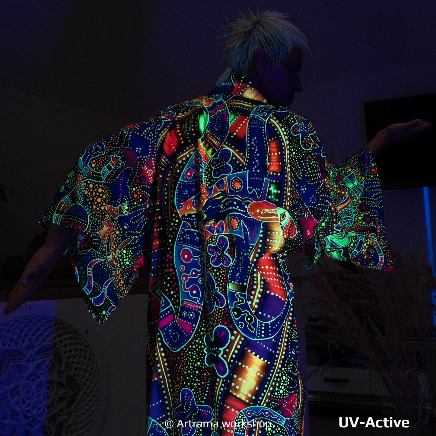 Blacklight Kimono Australia, Rave Dress, Festival Tunic, Trippy Wear (Unisex)