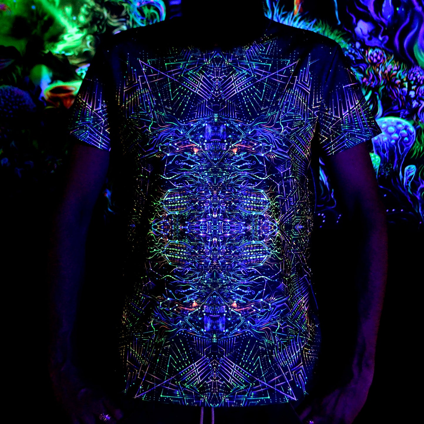 Space Engine Blacklight UV active T-shirt - Artrama