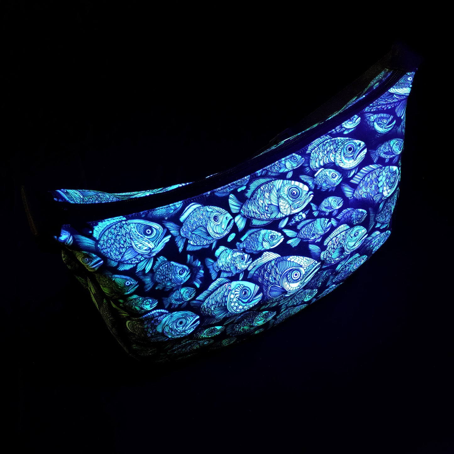 UV active bag Green fishes