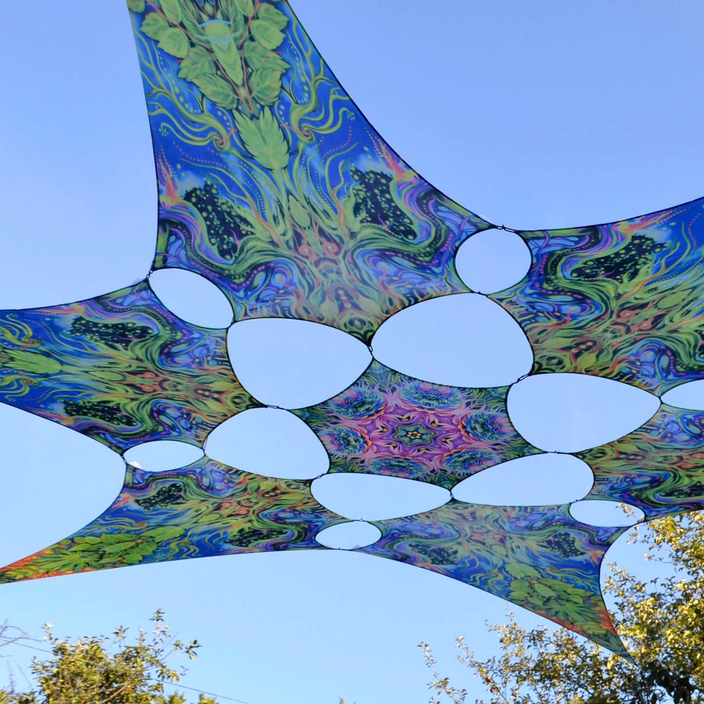 Flowers Canopy UV-Active Blacklight