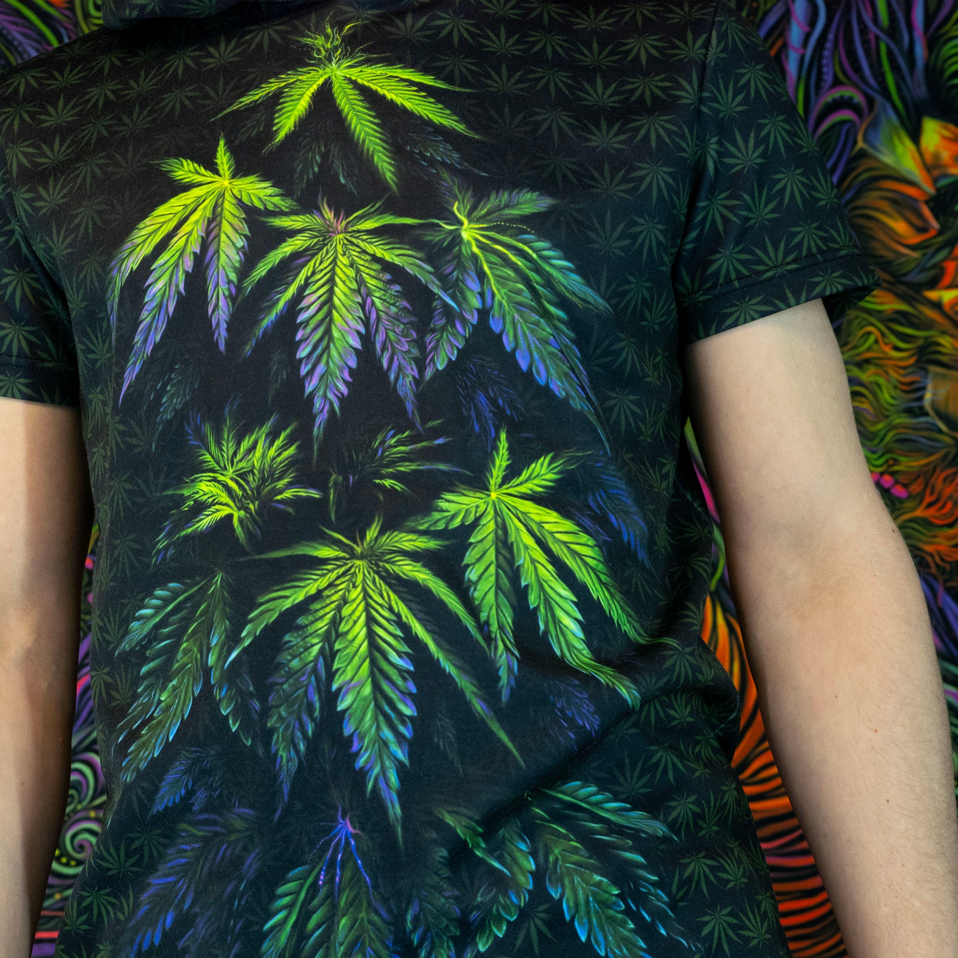 Cannabis Tree T-shirt Blacklight UV active - Artrama