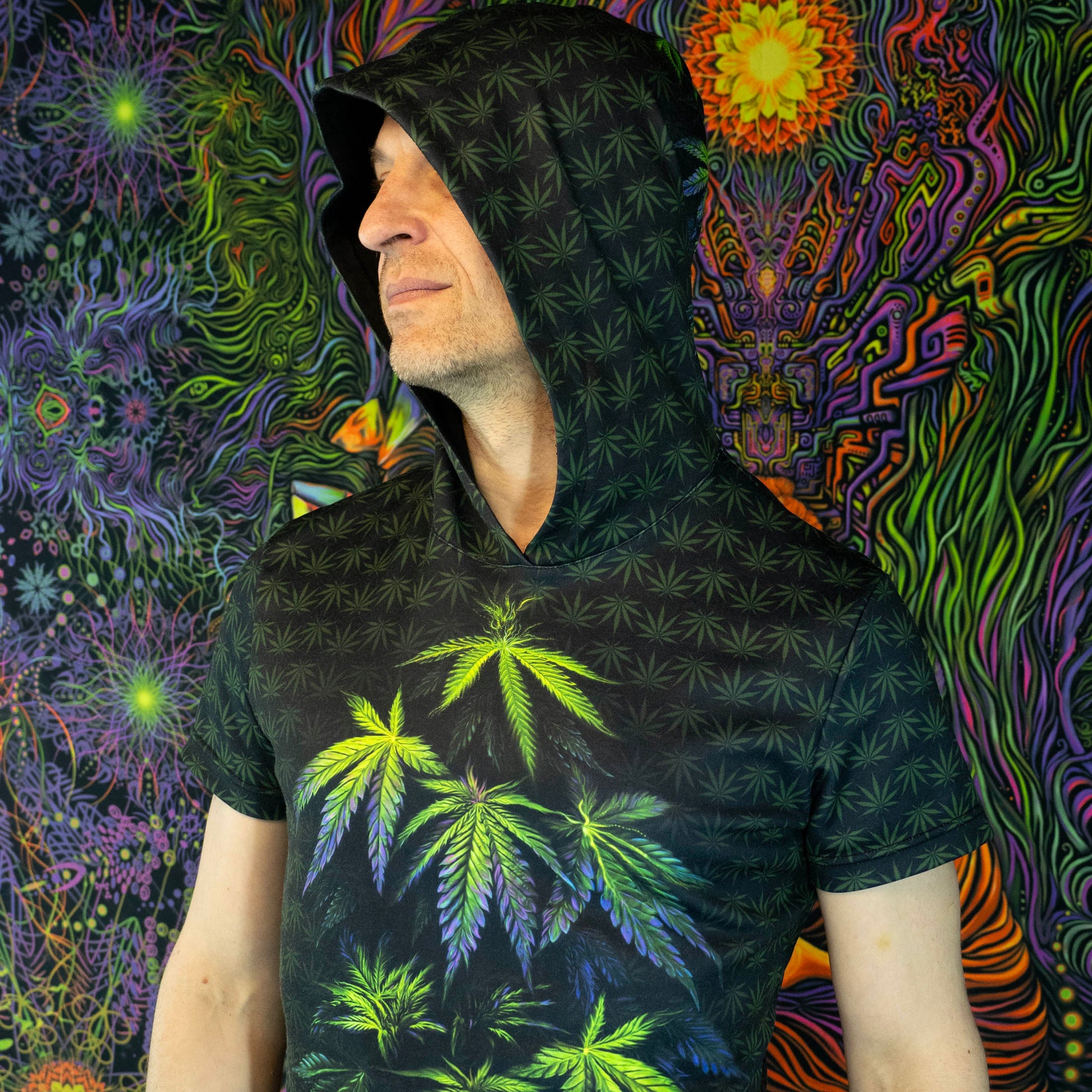 Cannabis Tree T-shirt Blacklight UV active - Artrama
