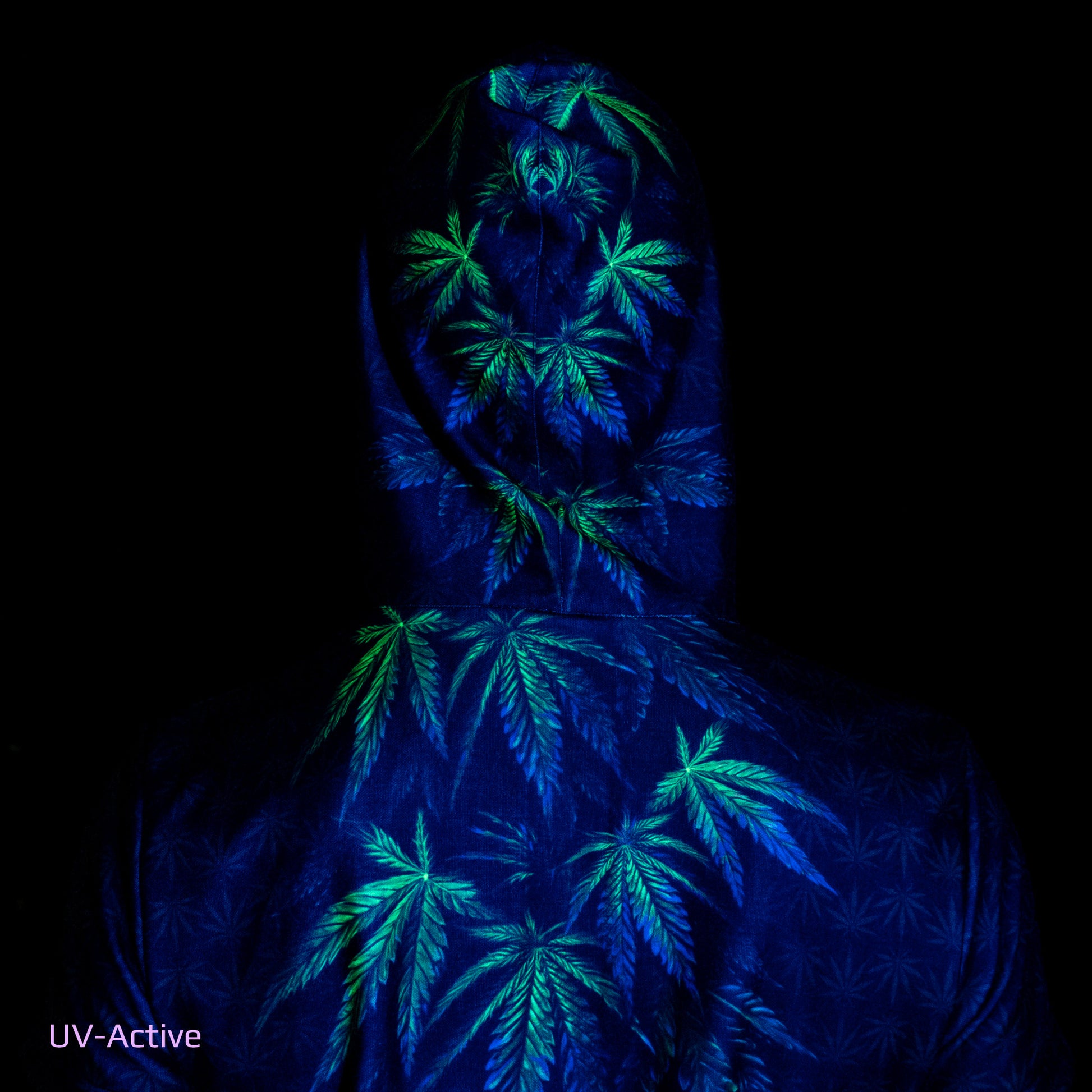 Cannabis Tree T-shirt Blacklight UV active - Artrama