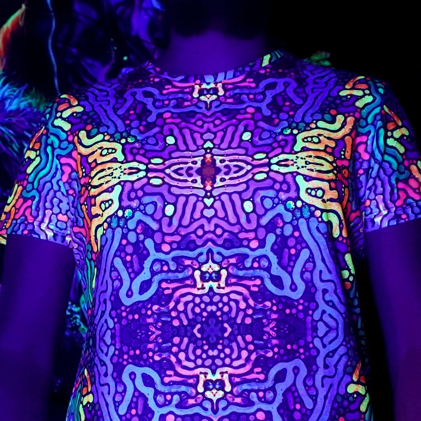 Psychedelic Worms Blacklight UV active T-shirt - Artrama