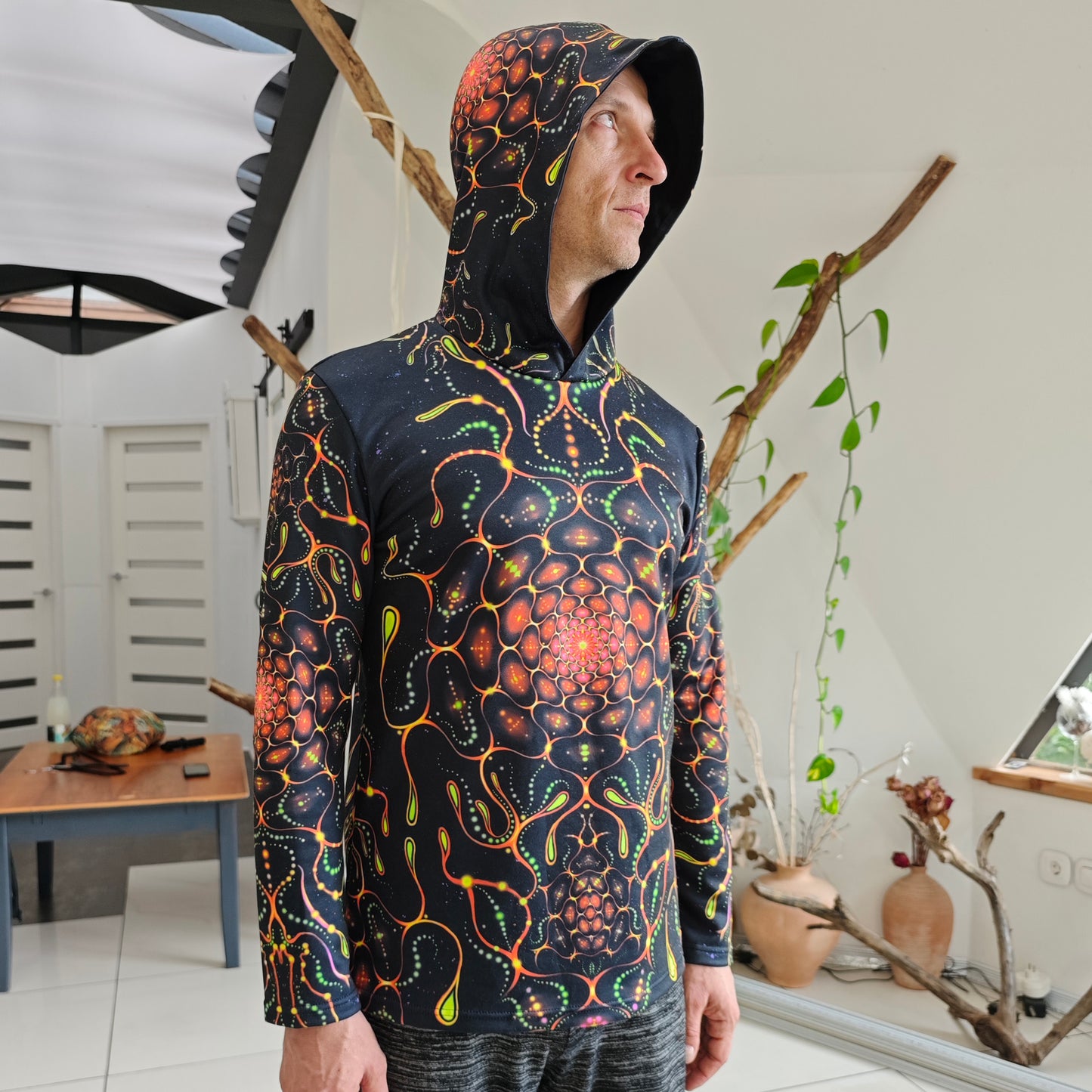 Red Fractals Long sleeve UV-active Blacklight Origin of life on Earth